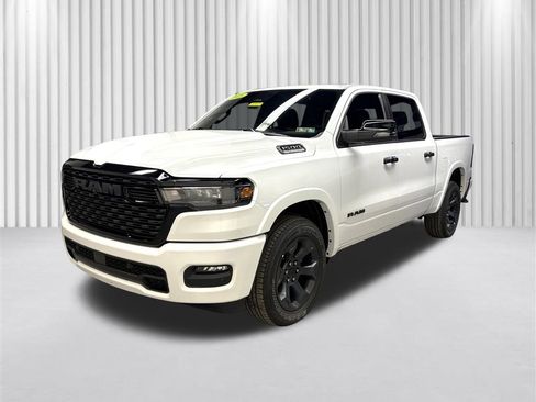 Used 2025 RAM 1500 Big Horn AWD/4WD image 8