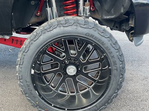 Used 2016 Ford F250 Platinum w/ FX4 Off-Road Package image 13