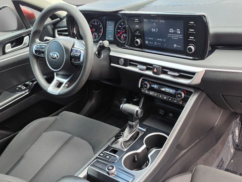 Used 2021 Kia K5 LXS FWD image 30