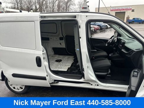 Used 2017 RAM ProMaster City Tradesman SLT w/ Rear Back-up Camera Group image 11