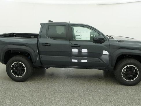 New 2026 Toyota Tacoma TRD Off-Road AWD/4WD image 43