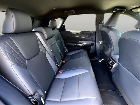 Used 2025 Lexus RX 350 FWD w/ Technology Package image 20