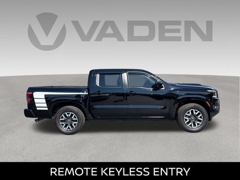 Used 2025 Nissan Frontier SL RWD image 7