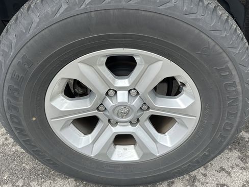 Used 2024 Toyota 4Runner SR5 image 14