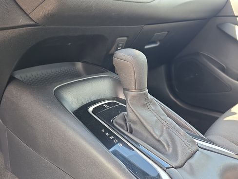 Used 2024 Toyota Corolla LE image 18