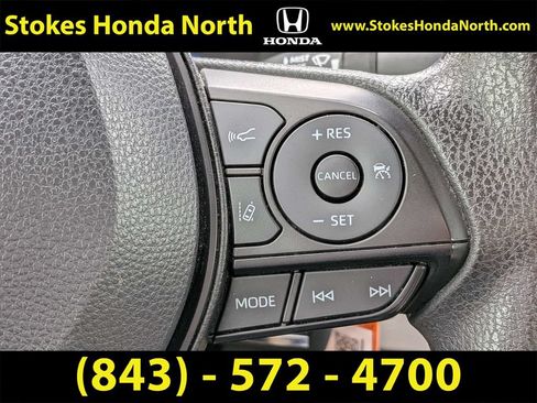 Used 2021 Toyota Corolla LE FWD image 28