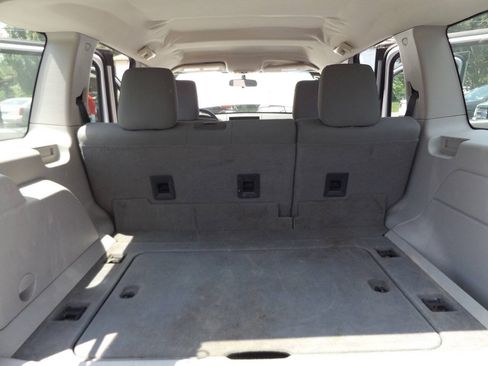 Used 2008 Jeep Liberty Sport AWD/4WD image 27