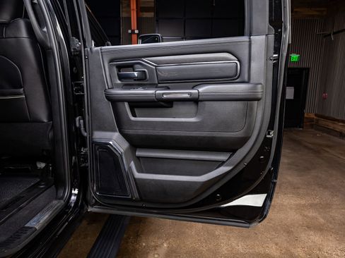 Used 2024 RAM 3500 Limited image 40