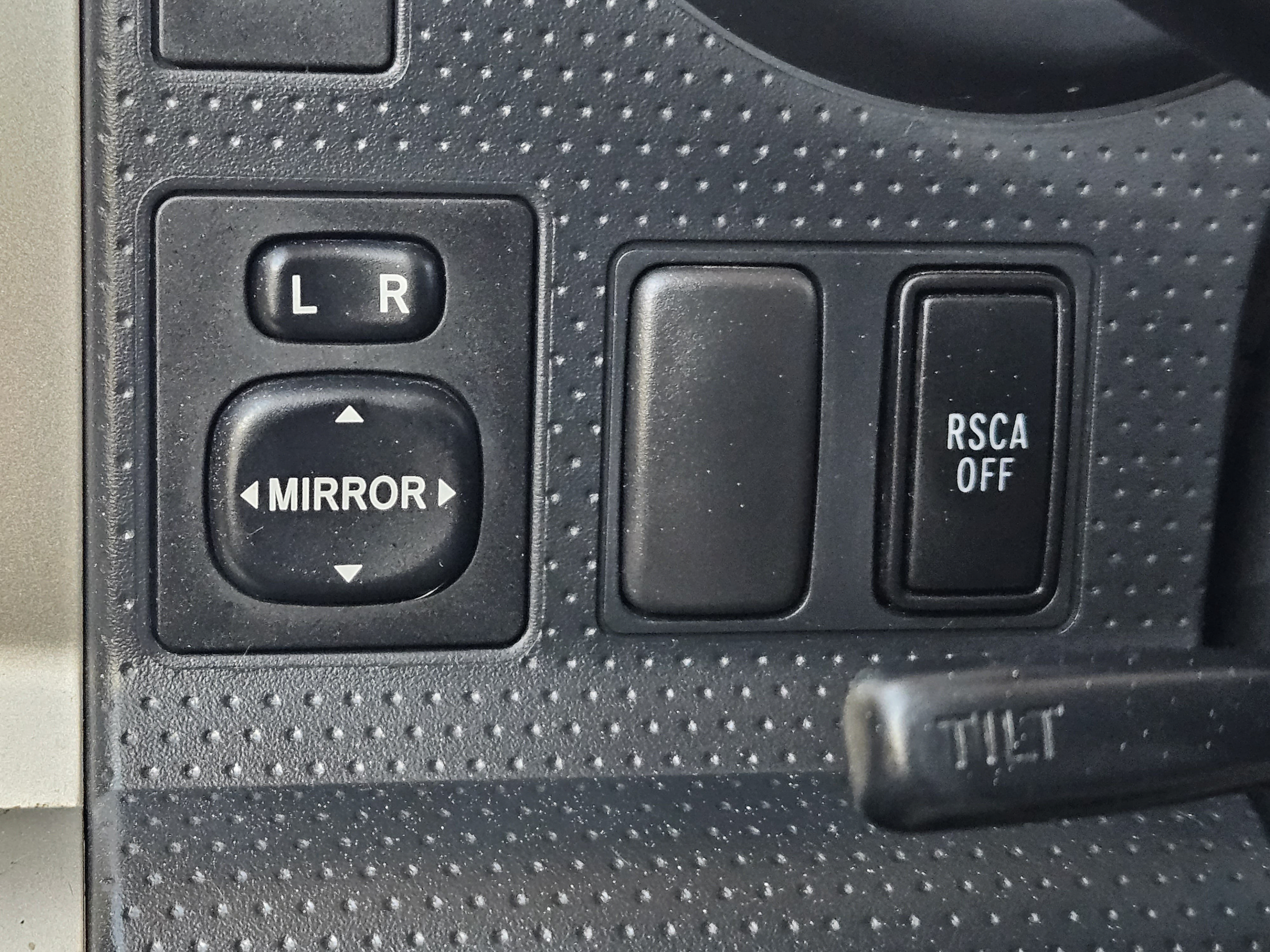 Used 2012 Toyota FJ Cruiser 4WD image 12