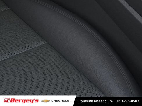 New 2026 Chevrolet Equinox LT w/ Convenience Package II FWD image 23