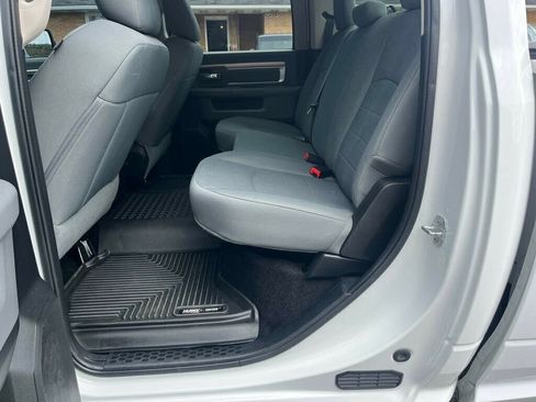 Used 2015 RAM 2500 SLT AWD/4WD image 32