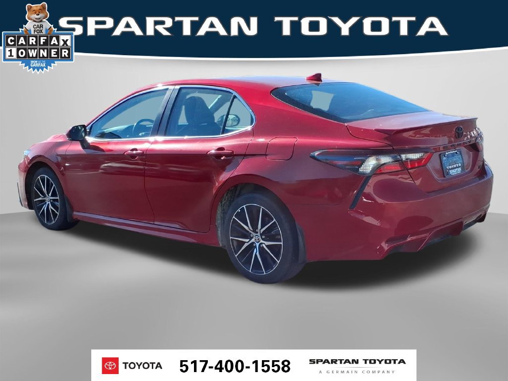 Used 2024 Toyota Camry SE FWD image 10