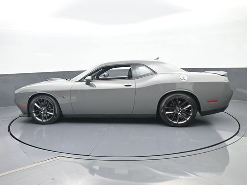 Used 2019 Dodge Challenger R/T Scat Pack w/ Shaker Package image 3