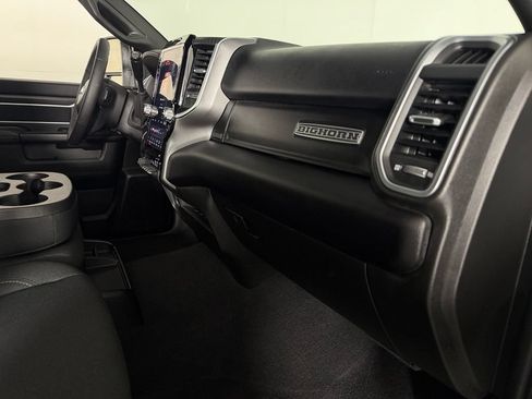 Used 2025 RAM 2500 Big Horn AWD/4WD image 30
