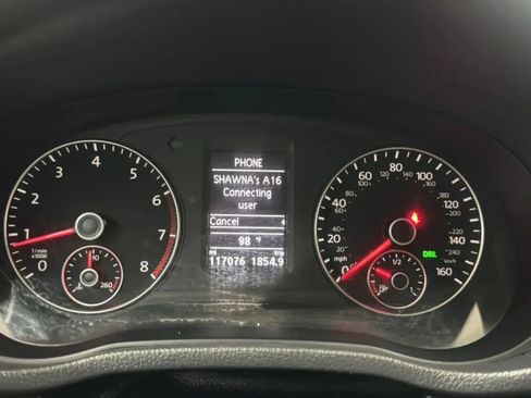 Used 2014 Volkswagen Passat 1.8T SEL Premium FWD image 19