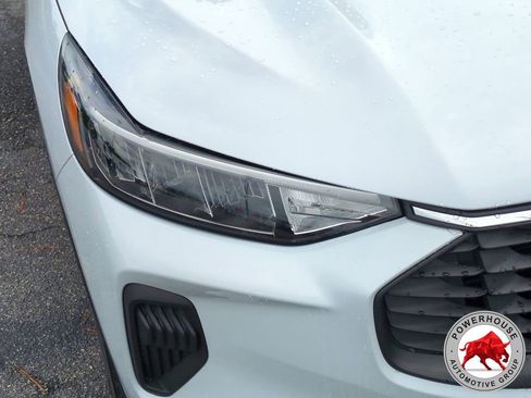 New 2026 Ford Escape Active FWD image 11