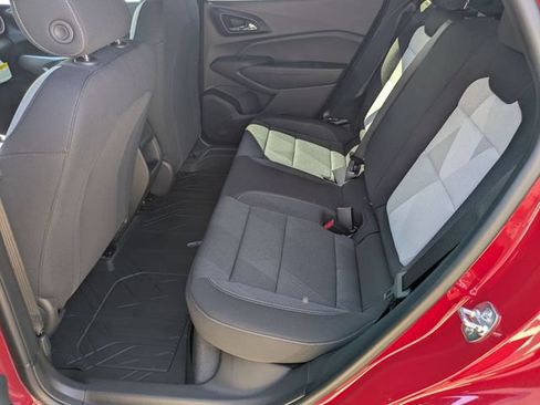 New 2026 Chevrolet Trax RS w/ Sunroof Package FWD image 24