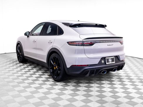 Certified 2022 Porsche Cayenne Turbo GT AWD/4WD image 3