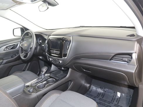 Used 2021 Chevrolet Traverse LS image 37