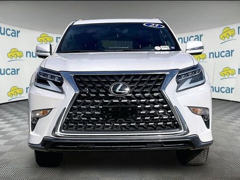 Used 2023 Lexus GX 460 Luxury w/ Sport Design Package AWD/4WD image 2