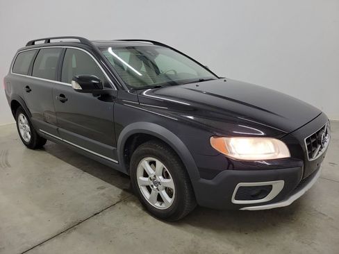 Used 2013 Volvo XC70 3.2 image 4