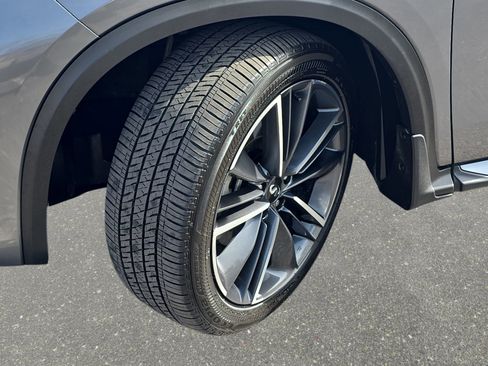 Certified 2025 INFINITI QX55 Essential image 31