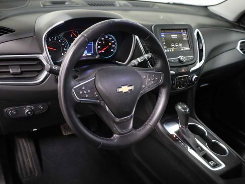 Used 2021 Chevrolet Equinox LT image 4
