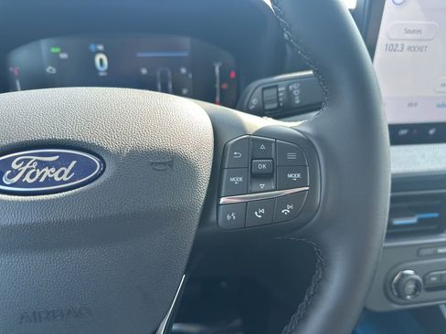 New 2026 Ford Maverick XLT FWD image 29