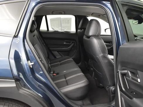 Used 2025 MAZDA CX-50 AWD 2.5 S w/ Preferred Package image 18