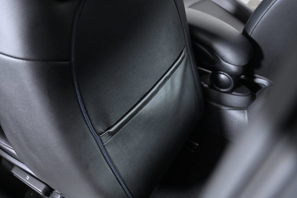 Used 2015 MINI Cooper 2-Door Hardtop FWD image 26