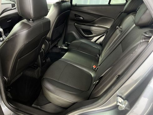 Used 2020 Buick Encore Preferred w/ Safety Package image 28