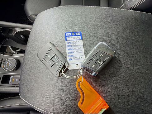 Used 2022 Volkswagen Atlas SE image 39