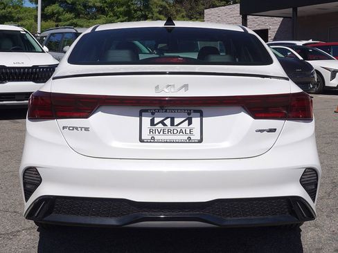 Used 2023 Kia Forte GT-Line w/ GT-Line Premium Package FWD image 12