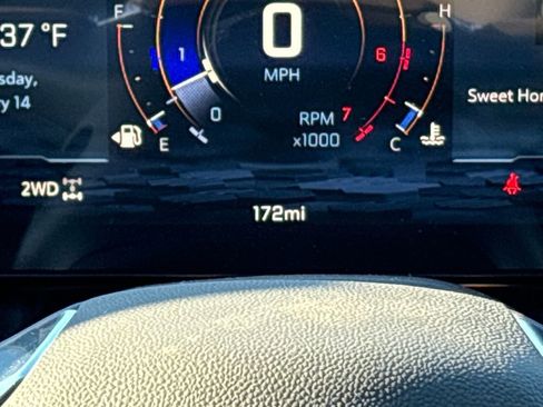 Used 2026 Chevrolet Suburban RST w/ Comfort Package image 24