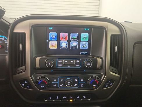 Used 2017 GMC Sierra 2500 Denali w/ Suspension Package, Off-Road image 14