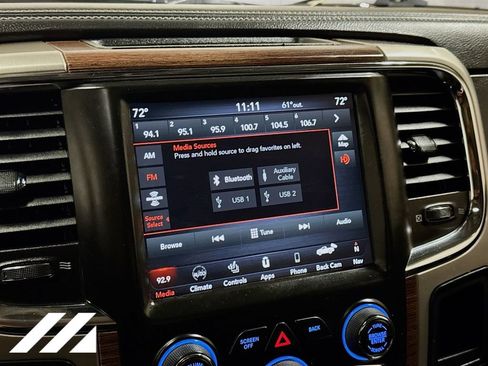Used 2018 RAM 1500 Laramie w/ Convenience Group AWD/4WD image 26