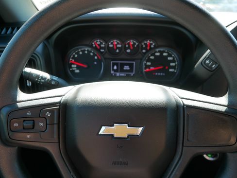 Used 2024 Chevrolet Silverado 1500 Custom AWD/4WD image 25