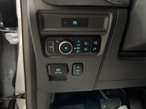 Used 2025 Ford F150 Platinum w/ Equipment Group 702A High image 27