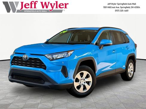 Used 2020 Toyota RAV4 LE w/ All Weather Liner Package FWD image 1