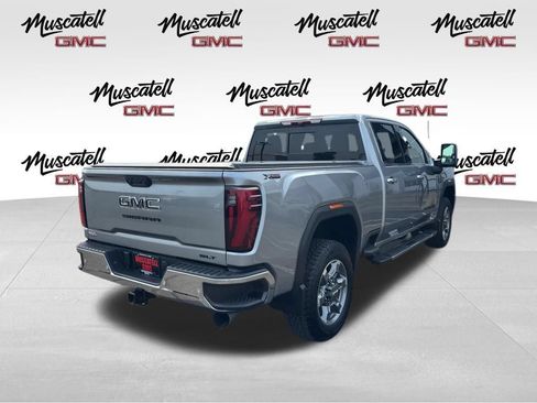 Used 2026 GMC Sierra 3500 SLT w/ SLT Premium Package AWD/4WD image 3