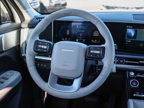 New 2026 Hyundai Santa Fe SE FWD image 16