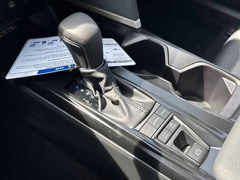 New 2026 Toyota Camry SE AWD/4WD image 28