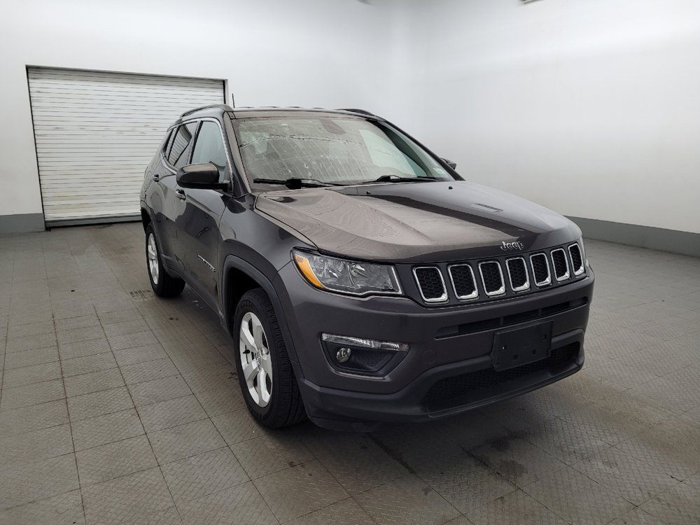 Used 2019 Jeep Compass Latitude w/ Cold Weather Group AWD/4WD image 13