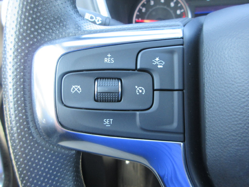 Used 2024 Chevrolet Blazer LT w/ Convenience Package FWD image 24