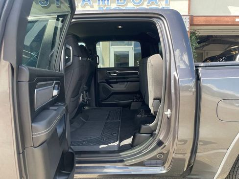 Used 2025 RAM 1500 Big Horn AWD/4WD image 16