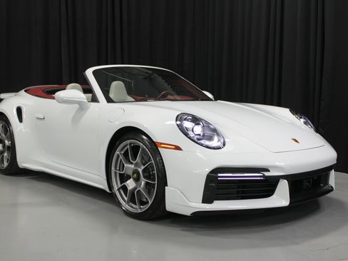 Certified 2023 Porsche 911 Turbo S w/ 911 Turbo Sportdesign Package image 9