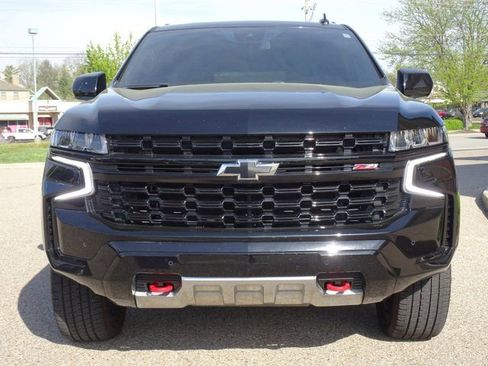 Used 2023 Chevrolet Suburban Z71 image 8