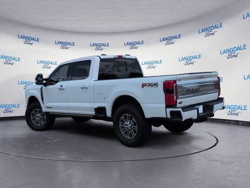 Used 2025 Ford F250 Platinum w/ Platinum Plus Package AWD/4WD image 9