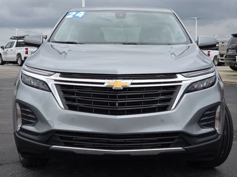 Used 2024 Chevrolet Equinox LT AWD/4WD image 11