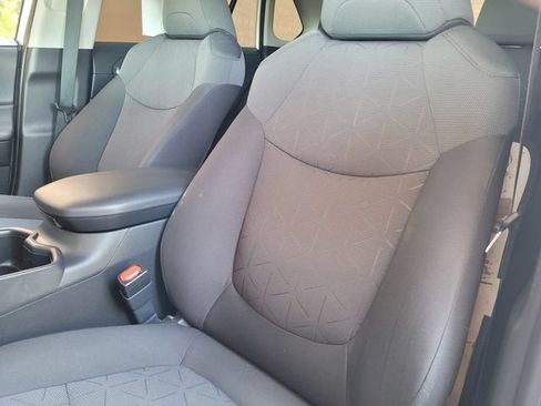 Certified 2022 Toyota RAV4 XLE w/ Convenience Package AWD/4WD image 20